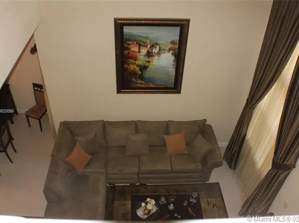 16256 SW 103rd Ter, Miami, FL 33196