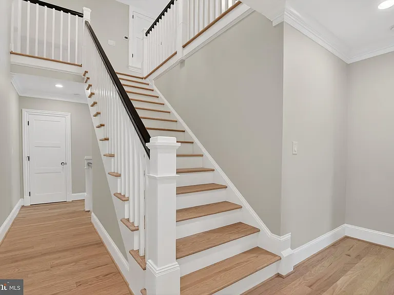 5718 Huntington Pkwy — Photo 63