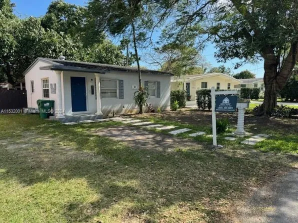 6911 SW 83rd Pl, Miami, FL 33143