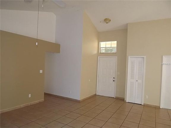 3rd image of 109 Baywest Dr