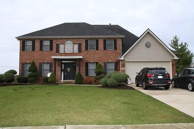 1212 Ranchwood Dr photo 1