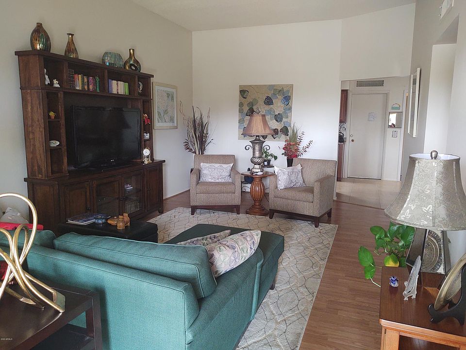 1st image of 10062 W Lancaster Dr