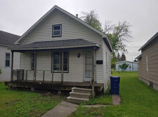 706 Taylor St, Bay City, MI 48708