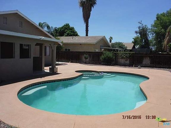3rd image of 80734 Columbia Ave