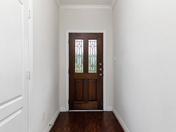 5th image of 14907 Opera House Row Dr