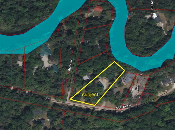 10719 Arrow Dr, Grayling, MI 49738