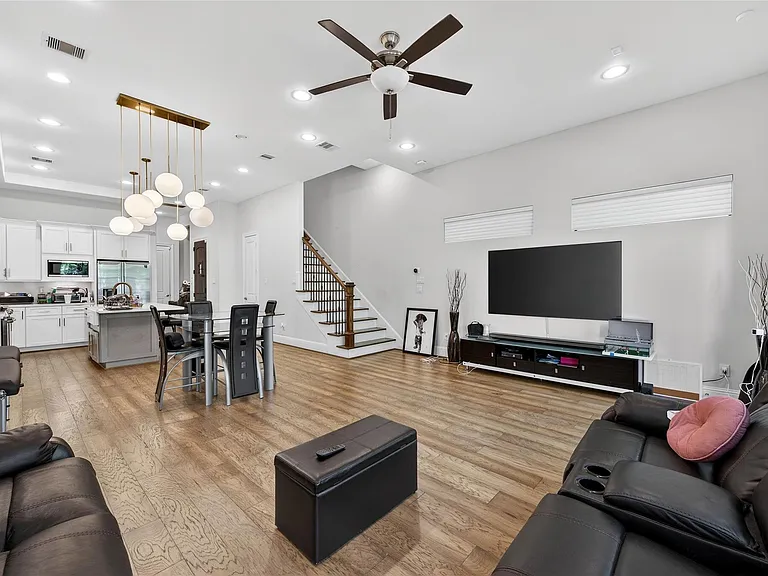 4744 Aftonshire Dr — Photo 12