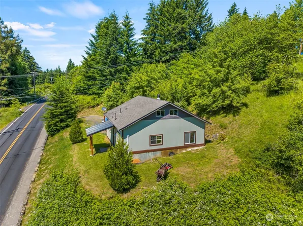 802 NE 1st Street, Winlock, WA 98596