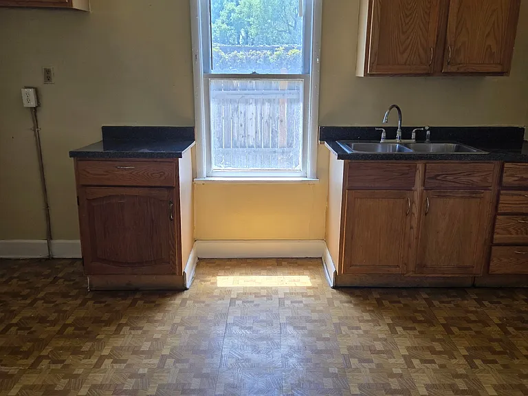 1250 Bohmen Ave — Photo 13
