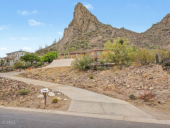 3rd image of 5342 S Camino De La Tierra