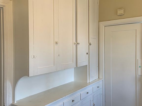 4th image of 509 1/2 N Palm Ave
