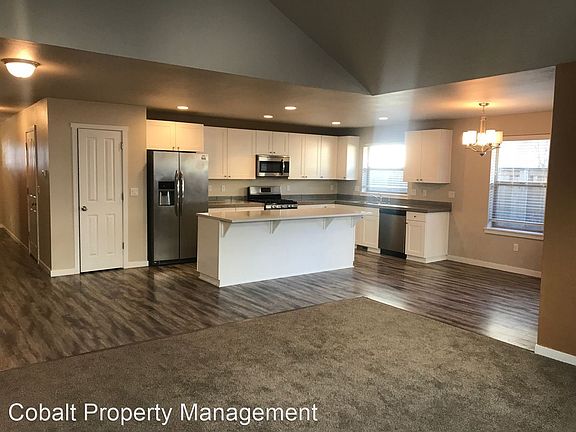 5th image of 20786 SE Hollis Ln