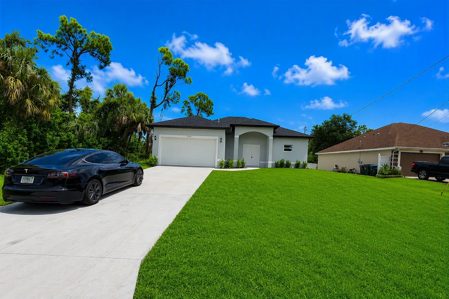 3 bed, 1600 sqft, $2,050 — Photo 2