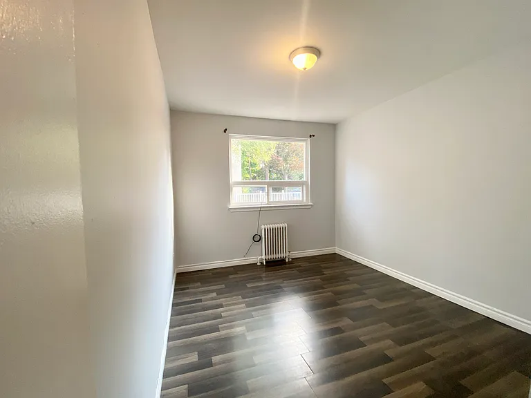 127 Scarlett Rd #4 — Photo 17