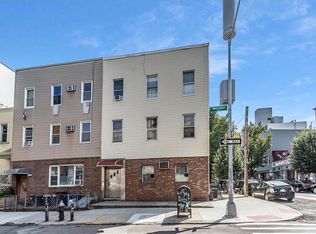 382 Manhattan Ave, Brooklyn, NY