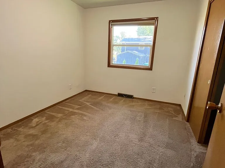 3004 S Phillips Ave — Photo 15