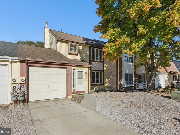 9 Heron Pl, Clementon, NJ 08021