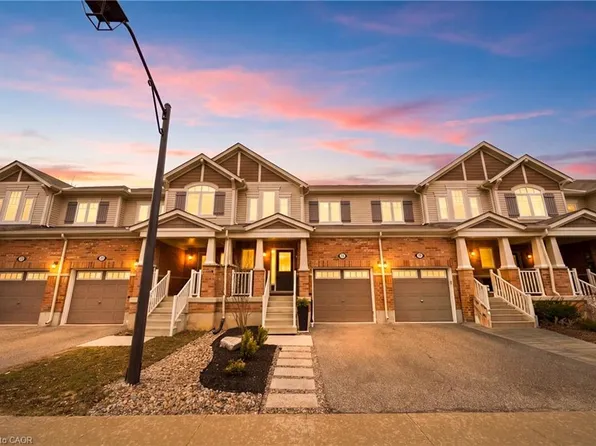 230 Avonsyde Blvd #31, Hamilton, ON L8B 1T9