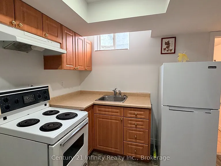 5 Dusk Owl Dr #BASEMENT — Photo 7