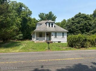 100 Ford Road, Howell, NJ 07731