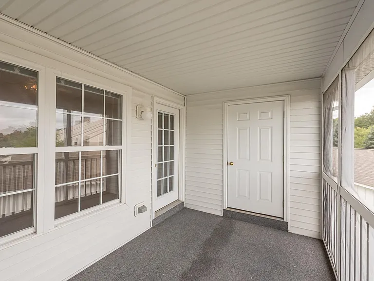 2800 S Knightsbridge Cir — Photo 20