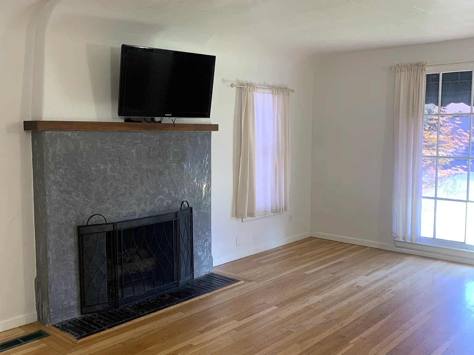 3 bed, 1539 sqft, $2,450 — Photo 4
