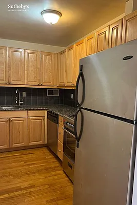 Rented by Sotheby's International Realty | media 13