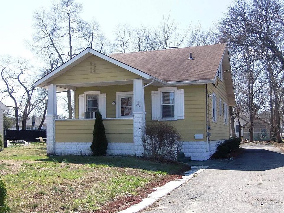 1st image of 510 Cedar St