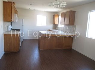 2222 W Lark Ave, Visalia, CA 93291