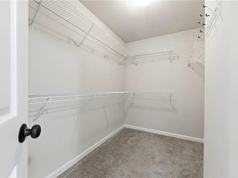 2570 Wood Creek Ct — Photo 40