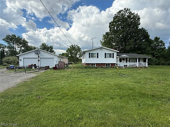 4th image of 1416 Jones Rd