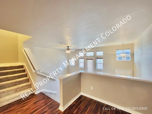 4th image of 1605 Venice Ln