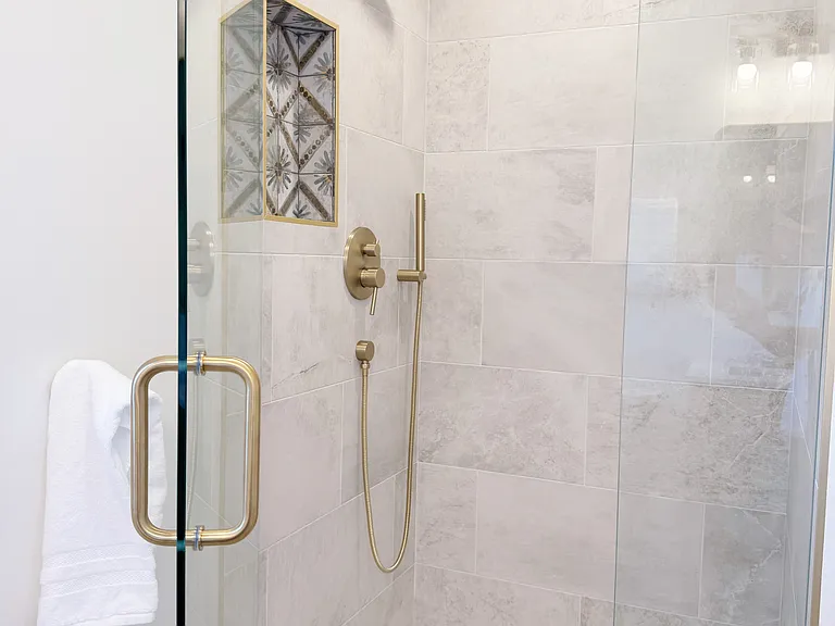 426 E Valerio St — Photo 30