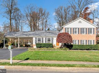 6406 Glenbard Rd, Burke, VA 22015