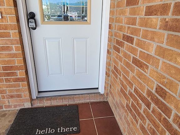 3rd image of 2110 S LAREDO ST
