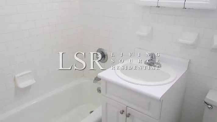 Rented by Living Source Realty | media 35