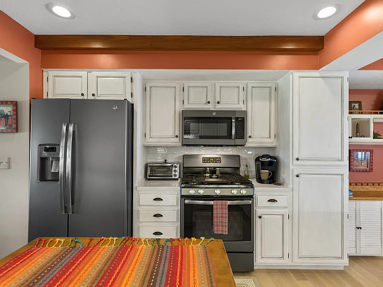 107 Gallatin Dr #B — Photo 10