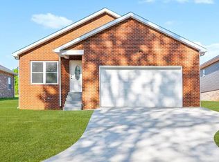 44 Chippewa Dr, Cadiz, KY 42211