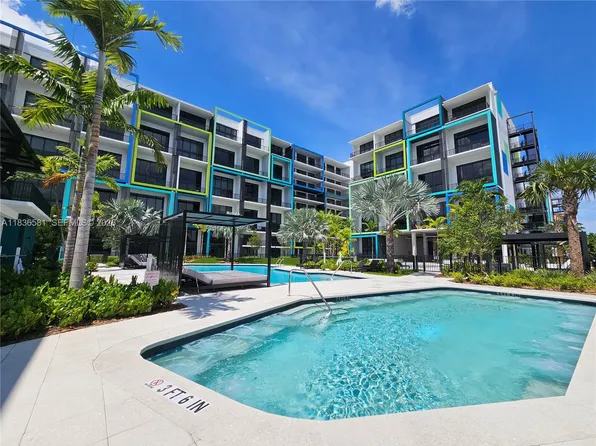 4400 Sunrise Blvd, Fort Lauderdale, FL