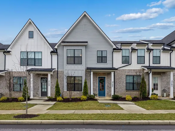 2705 Bramblewood Ln, Thompsons Station, TN 37179