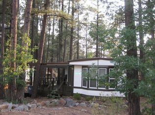 17110 S Redwood Dr, Munds Park, AZ 86017