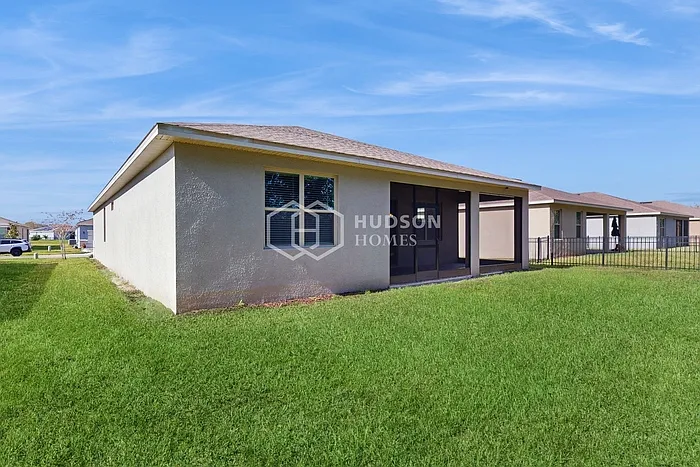 1527 Lyonsdale Ln — Photo 25