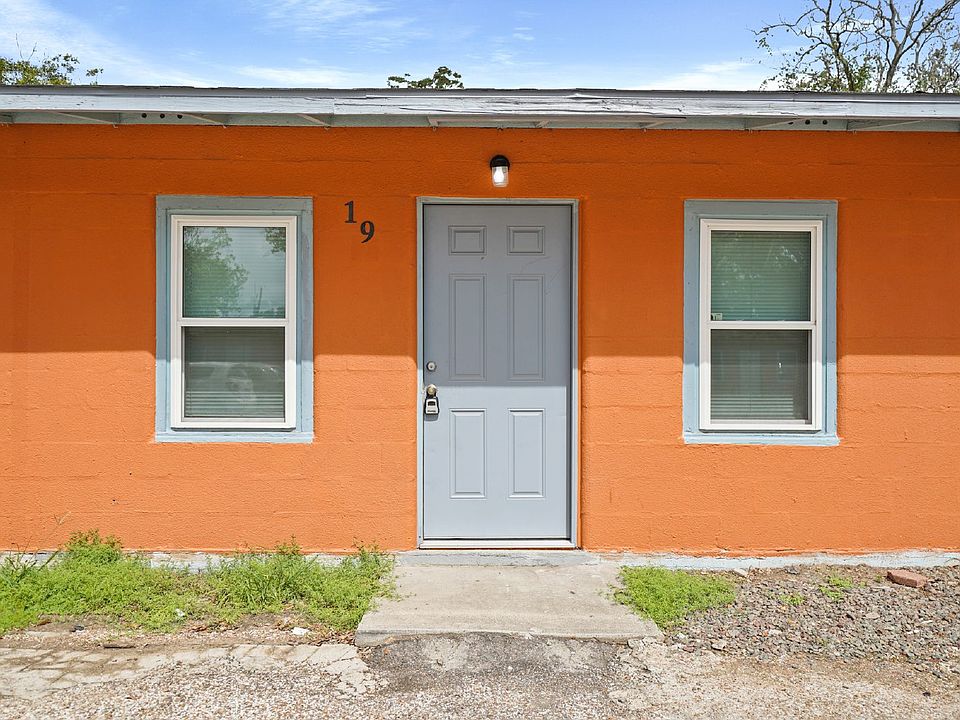 1st image of 415 N Beauregard St #19