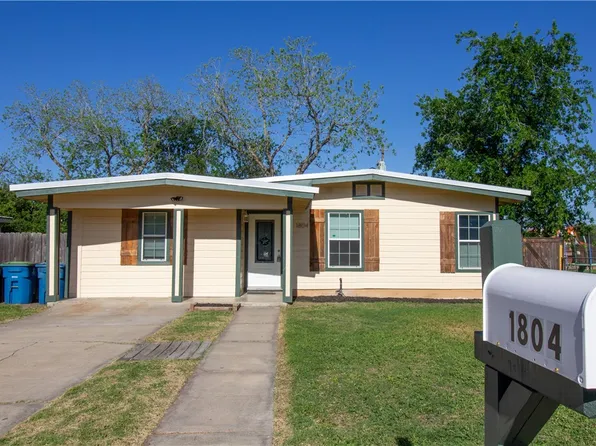 1804 N McKinley St, Beeville, TX 78102