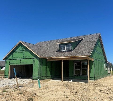 2nd image of 6465 Buckeye Ln