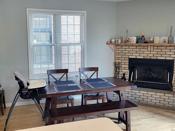 5th image of 1753 W Henderson St #1