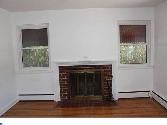 4th image of 2 E Lynn Dr