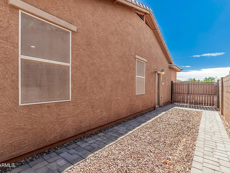 5710 W Pecan Rd — Photo 4