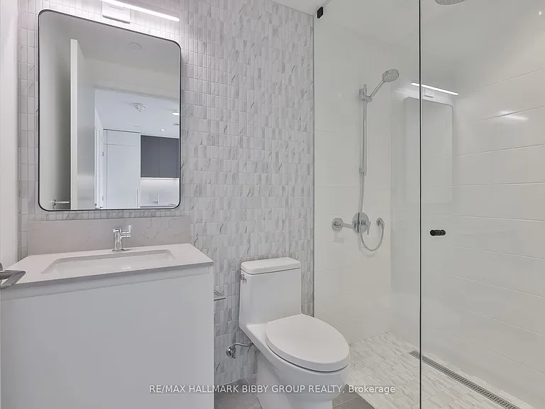 1414 Bayview Ave #506 — Photo 16
