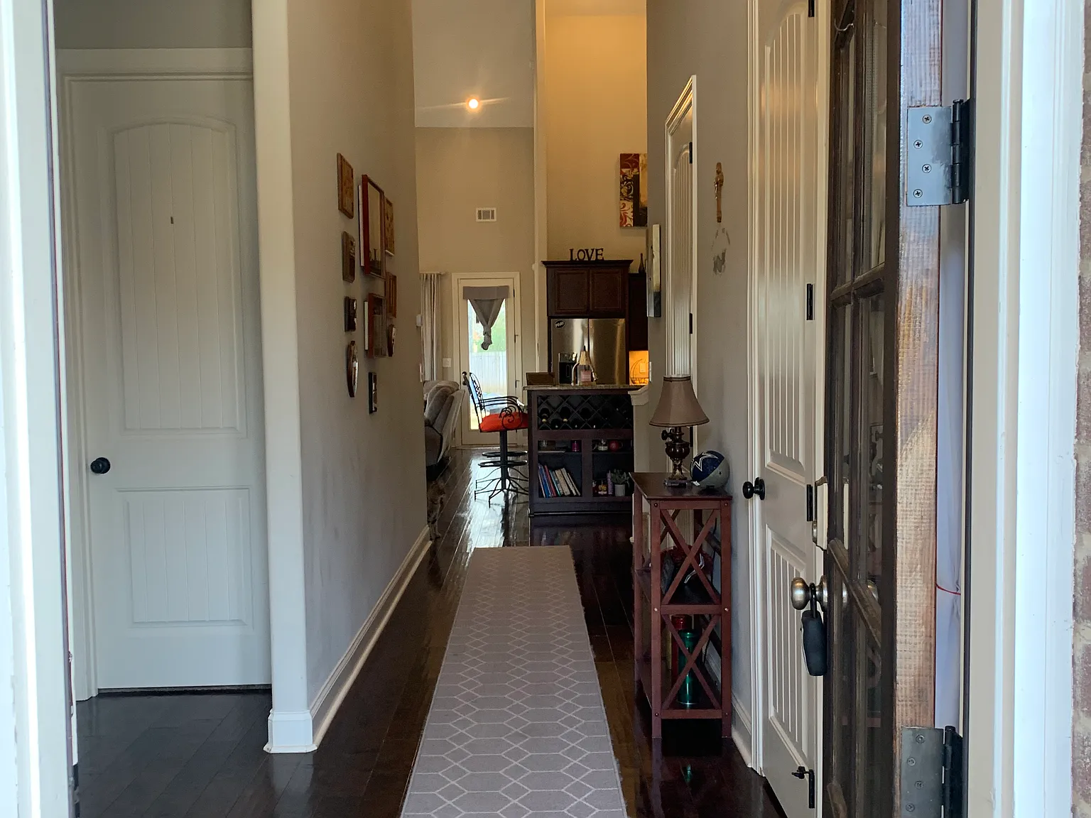 4 bed, 3237 sqft, $3,195 — Photo 4